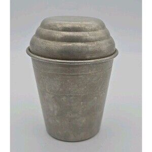 Vintage Mirro M-2623 Aluminum 1-Cup Measuring Cup Gravy Drink Shaker Lid